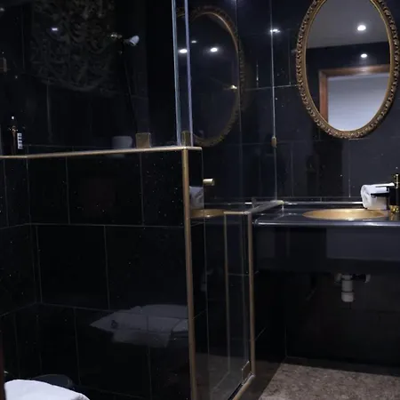 Grand Blvd Boutique Opera & Gold Bath * Budapest