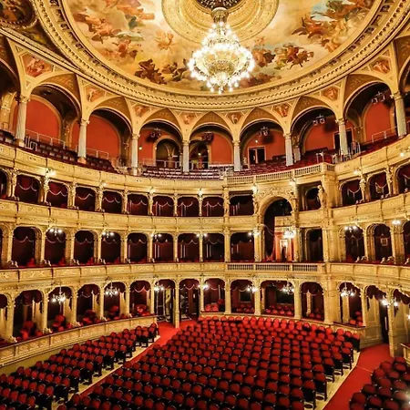 Grand Blvd Boutique Opera & Gold Bath Lägenhet Budapest